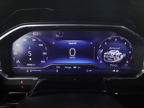 Used 2024 Chevrolet Silverado 2500 LT w/ Convenience Package image 20