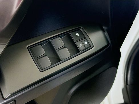 Used 2022 Lexus GX 460 w/ Black Line Special Edition AWD/4WD image 18