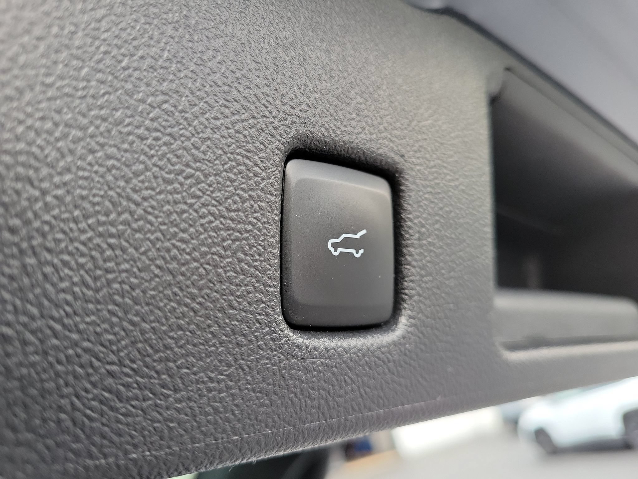 Used 2025 Ford Escape ST-Line Select AWD/4WD image 29