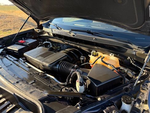 Used 2022 Chevrolet Tahoe RST w/ Luxury Package image 44