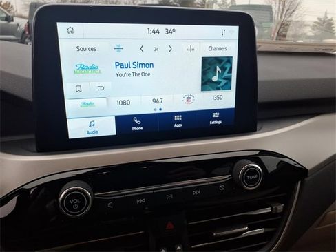 Certified 2022 Ford Escape SEL image 16