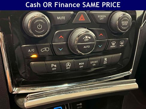 Certified 2021 Jeep Grand Cherokee Limited AWD/4WD image 25