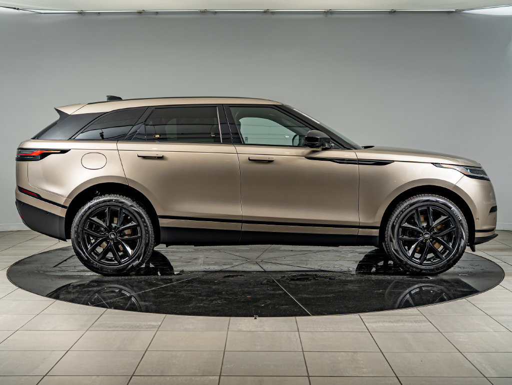 New 2026 Land Rover Range Rover Velar S AWD/4WD image 4