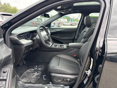 New 2026 Jeep Cherokee Limited AWD/4WD image 17
