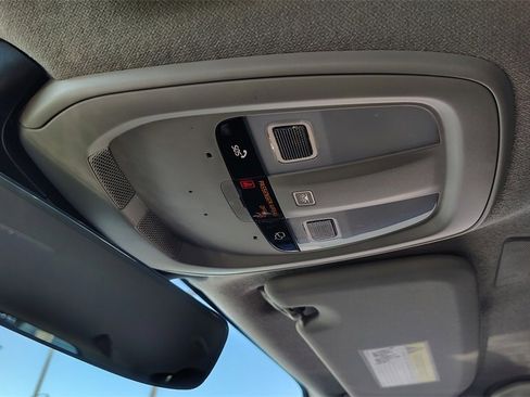 New 2026 Volvo XC40 B5 Core w/ Climate Package image 25