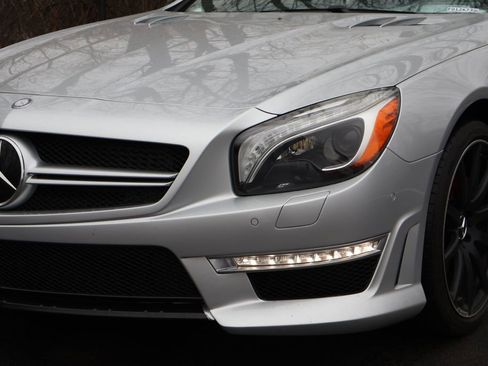 Used 2013 Mercedes-Benz SL 63 AMG image 3