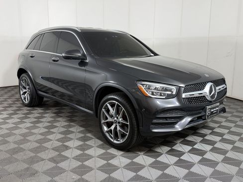 Used 2022 Mercedes-Benz GLC 300 4MATIC image 7