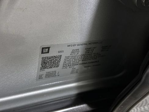 Used 2021 Buick Enclave Essence FWD image 35