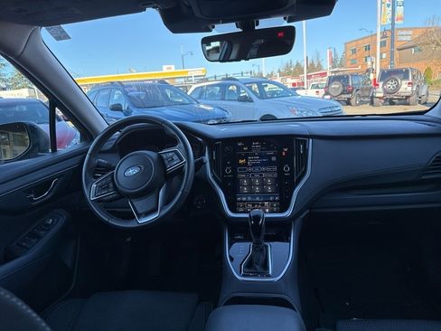 Used 2023 Subaru Outback Premium image 6