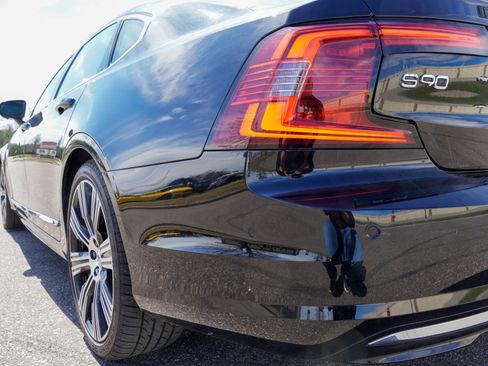 Used 2023 Volvo S90 B6 Ultimate w/ Protection Package Premier AWD/4WD image 29