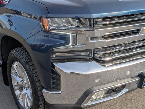 Certified 2021 Chevrolet Silverado 1500 LTZ w/ Technology Package image 11
