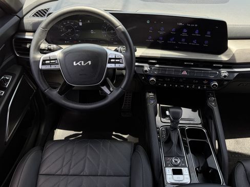 Used 2025 Kia Telluride SX X-Line AWD/4WD image 13