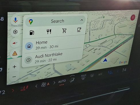 Used 2024 Lincoln Nautilus Reserve w/ Equipment Group 203A image 17