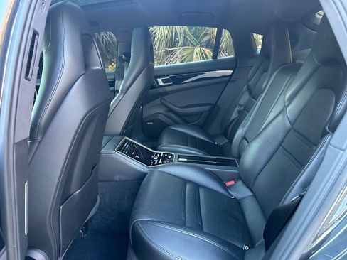 Used 2019 Porsche Panamera 4 w/ Premium Package Plus AWD/4WD image 37