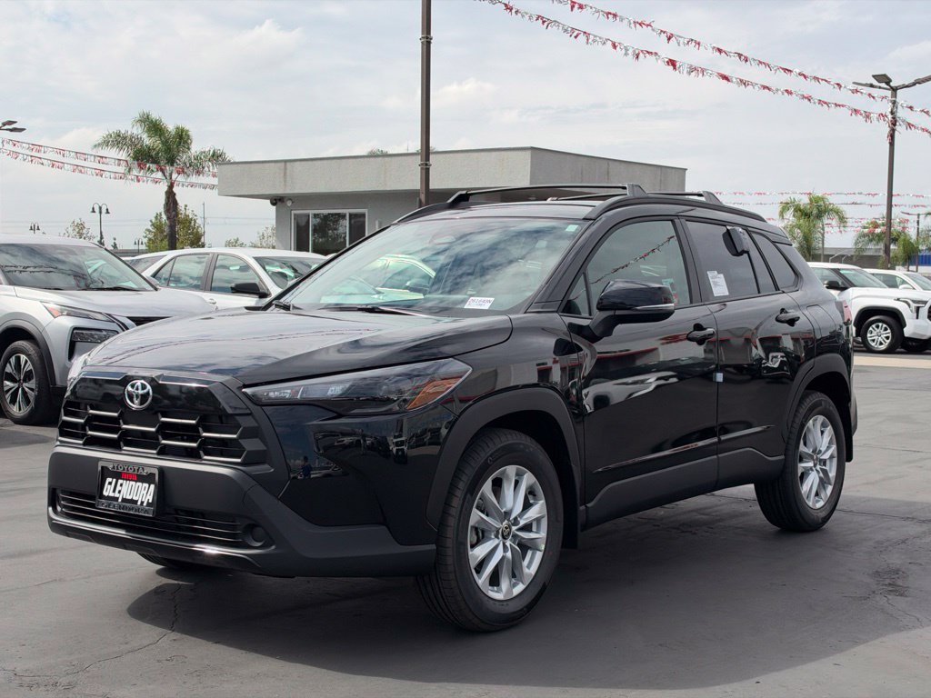 New 2026 Toyota Corolla Cross LE FWD image 5