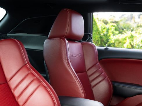 Used 2019 Dodge Challenger SRT Hellcat Redeye image 46