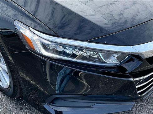Used 2021 Honda Accord LX image 31