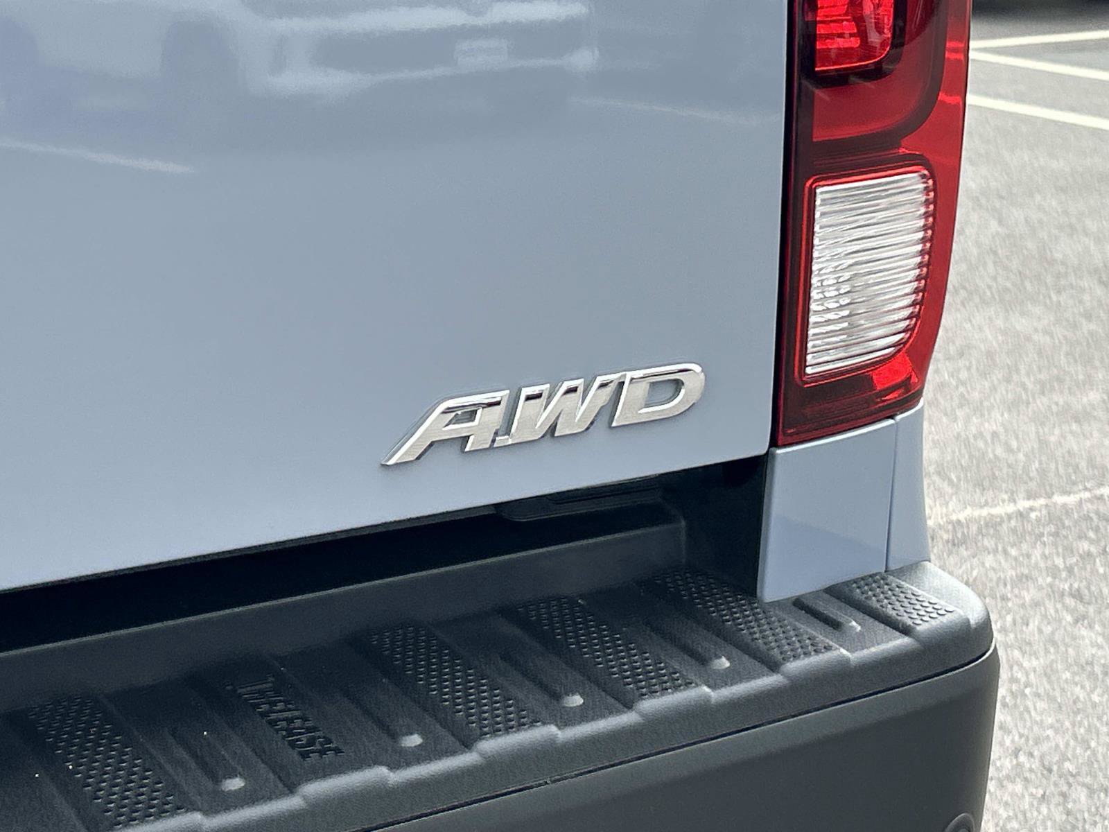 Used 2023 Honda Ridgeline RTL-E image 14
