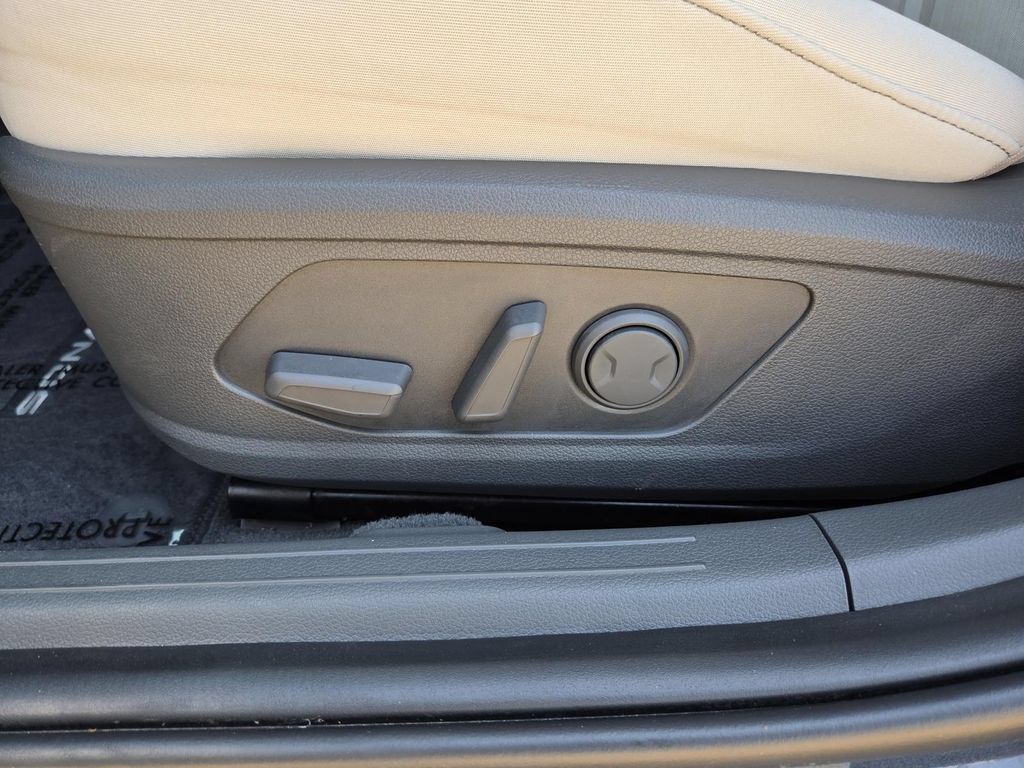 Used 2024 Hyundai Sonata SEL FWD image 22