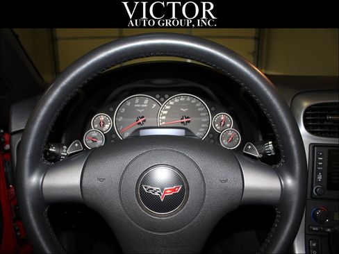 Used 2006 Chevrolet Corvette Convertible w/ Preferred Equipment Group image 23