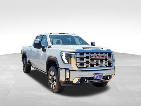 New 2026 GMC Sierra 2500 Denali w/ Denali Reserve Package AWD/4WD image 1