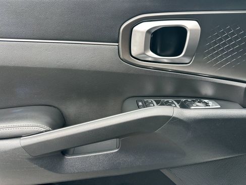 Certified 2023 Kia Sorento EX AWD/4WD image 13