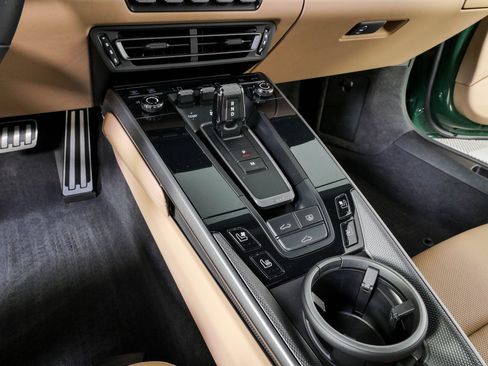 Certified 2024 Porsche 911 Carrera S RWD image 19