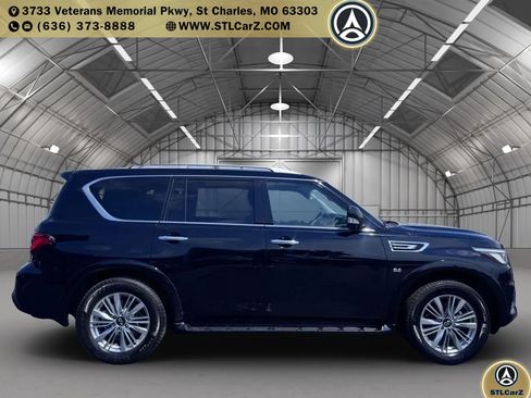 Used 2020 INFINITI QX80 Luxe w/ Proassist Package AWD/4WD image 2