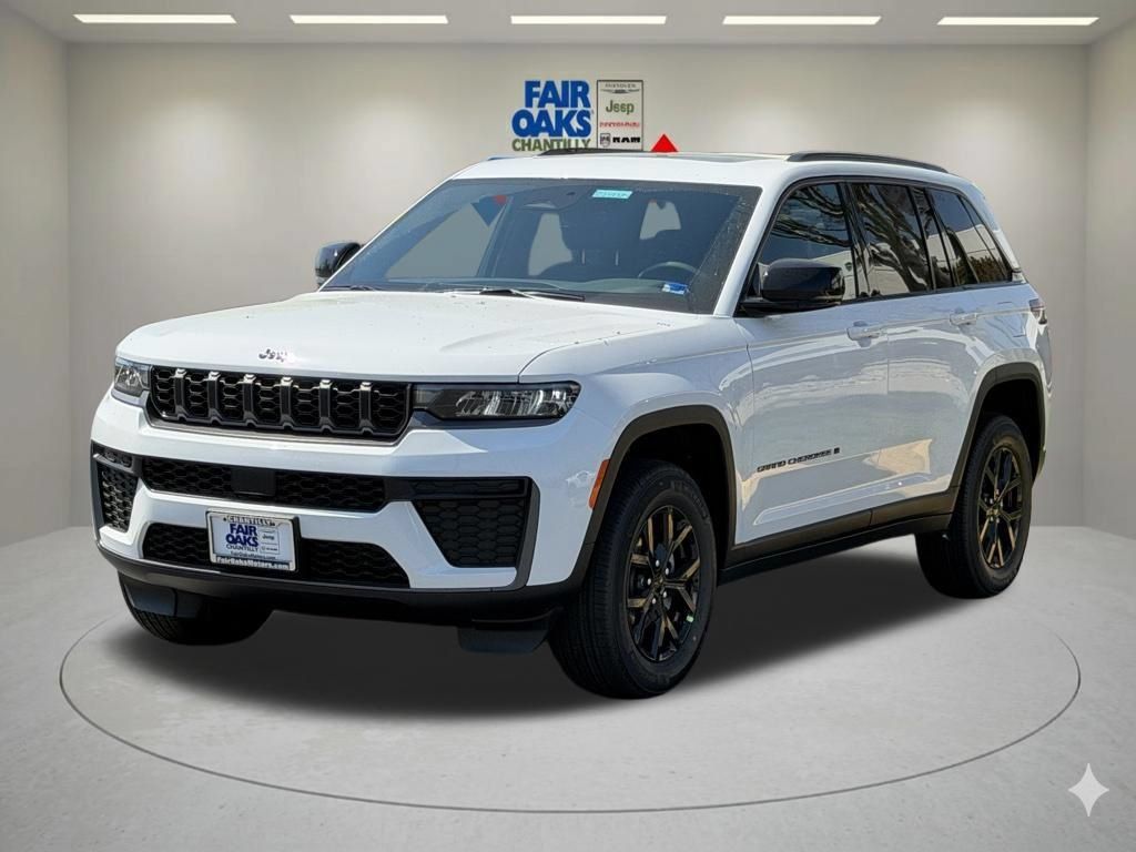New 2026 Jeep Grand Cherokee Altitude AWD/4WD image 2