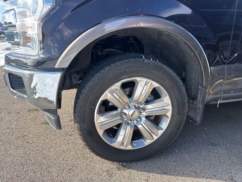 Used 2020 Ford F150 Lariat w/ Equipment Group 502A Luxury image 14