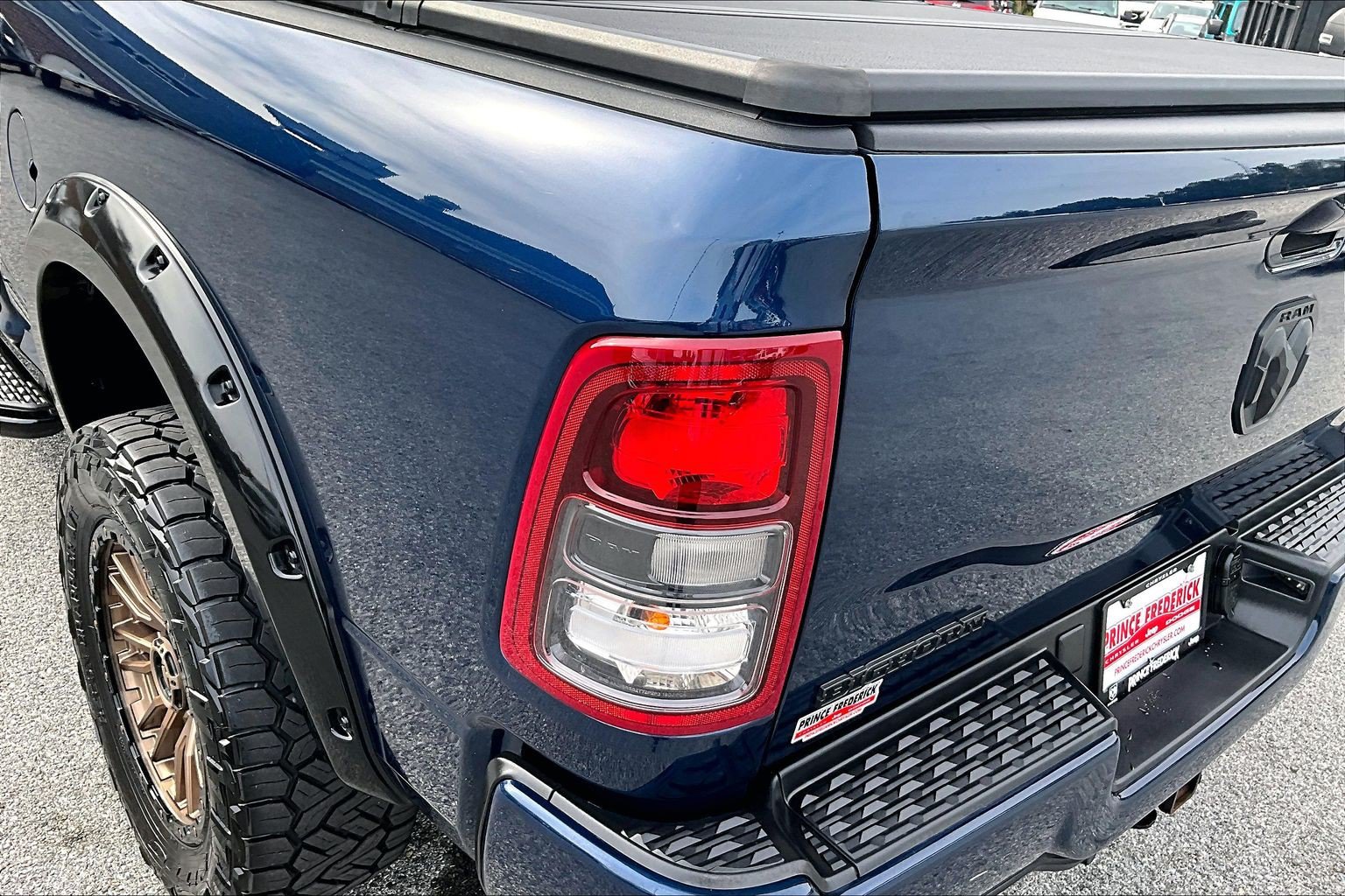 Used 2024 RAM 2500 Big Horn w/ Night Edition AWD/4WD image 24