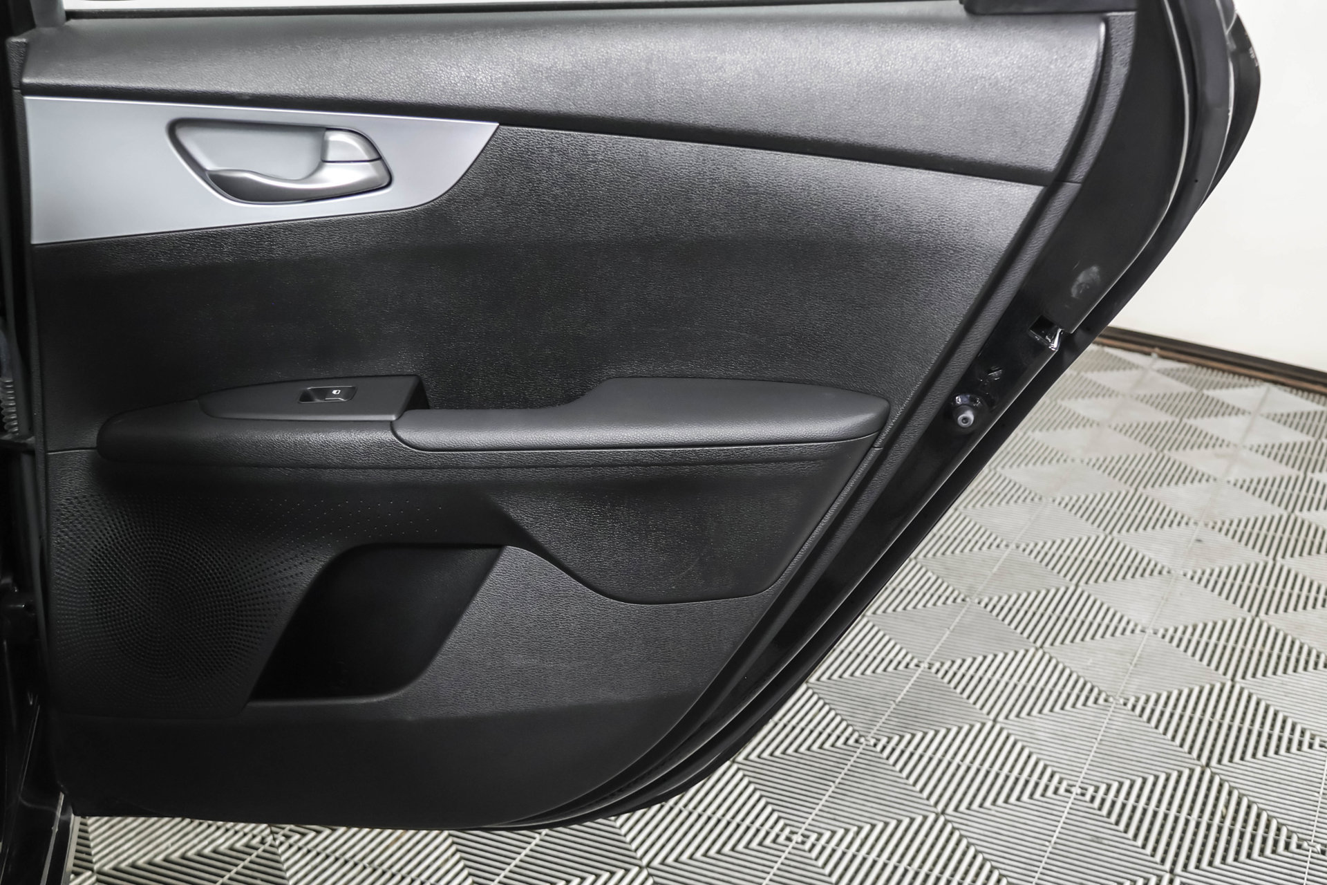 Used 2023 Kia Forte LXS w/ LXS Technology Package FWD image 41