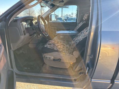 Used 2005 Dodge Ram 1500 Truck SLT w/ Trailer Tow Group image 13