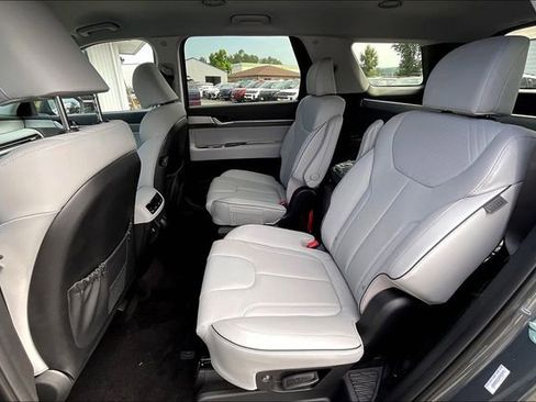 New 2025 Hyundai Palisade SEL image 10