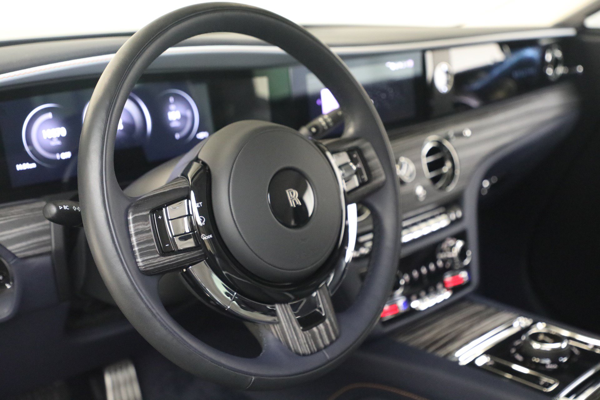 Certified 2024 Rolls-Royce Spectre w/ Spectre Launch Package AWD/4WD image 35