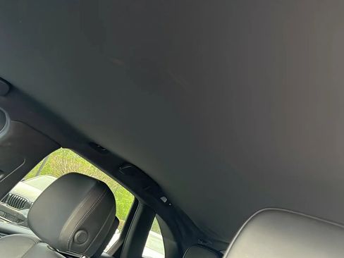 Used 2017 Porsche Macan image 17