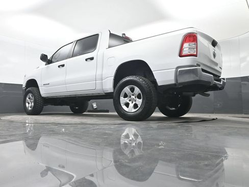 Used 2019 RAM 1500 Tradesman w/ SXT Appearance Group AWD/4WD image 28
