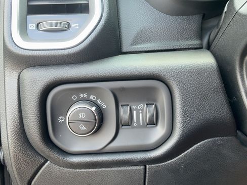 New 2026 RAM 2500 Laramie AWD/4WD image 20