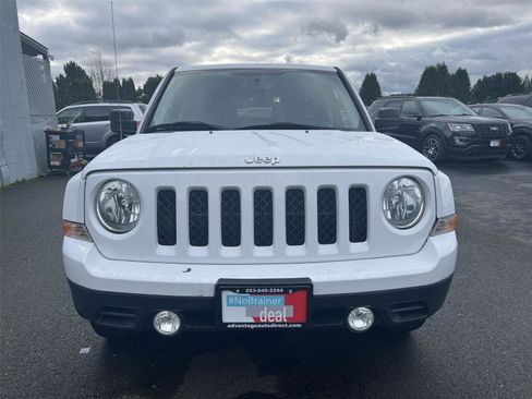 Used 2016 Jeep Patriot Sport image 3