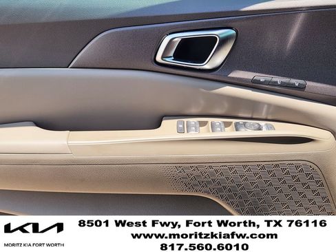 New 2026 Kia Carnival EX FWD image 16