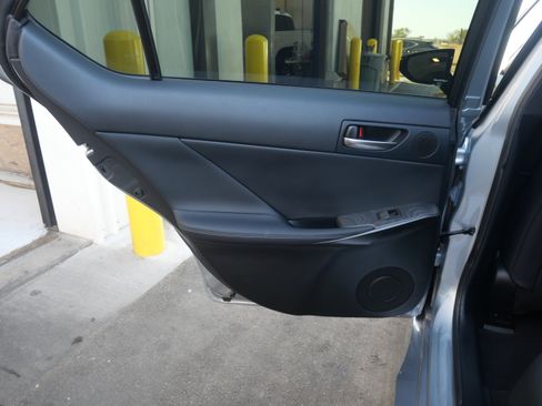 Certified 2022 Lexus IS 350 F Sport w/ Dynamic Handling Package image 8