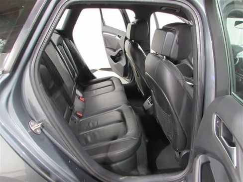 Used 2016 Audi A3 e-tron Premium Plus w/ Premium Plus Package image 42