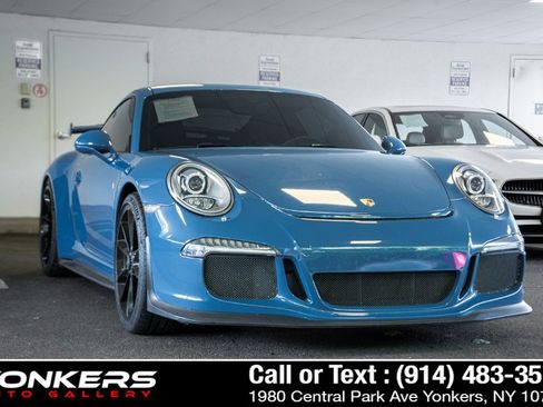 Used 2015 Porsche 911 GT3 RWD image 7
