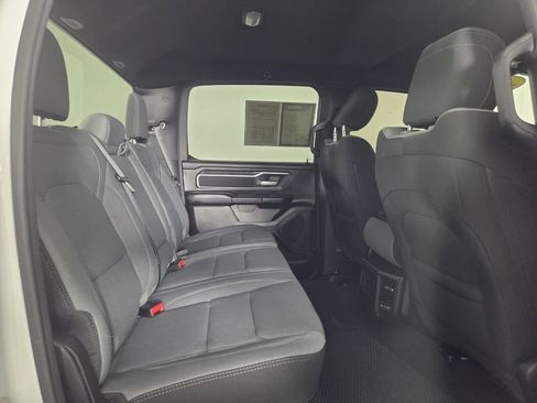 Used 2023 RAM 1500 Big Horn AWD/4WD image 28