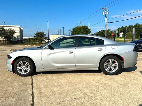 Used 2023 Dodge Charger SXT image 5