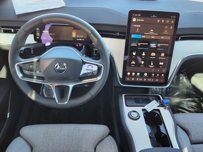 Used 2025 Volvo EX90 Ultra