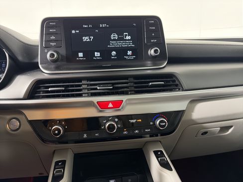 Used 2021 Kia Telluride S image 29