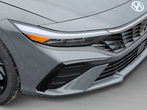 New 2026 Hyundai Elantra SEL Sport Premium image 10