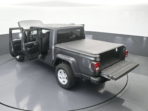 Used 2020 Jeep Gladiator Sport w/ Quick Order Package 24S AWD/4WD image 65