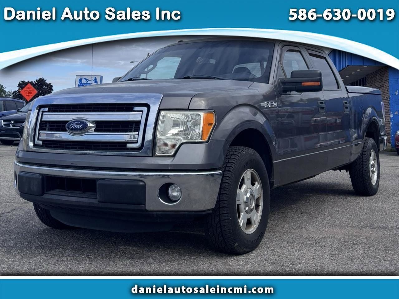 Used 2014 Ford F150 XLT w/ Equipment Group 301A Mid RWD image 1